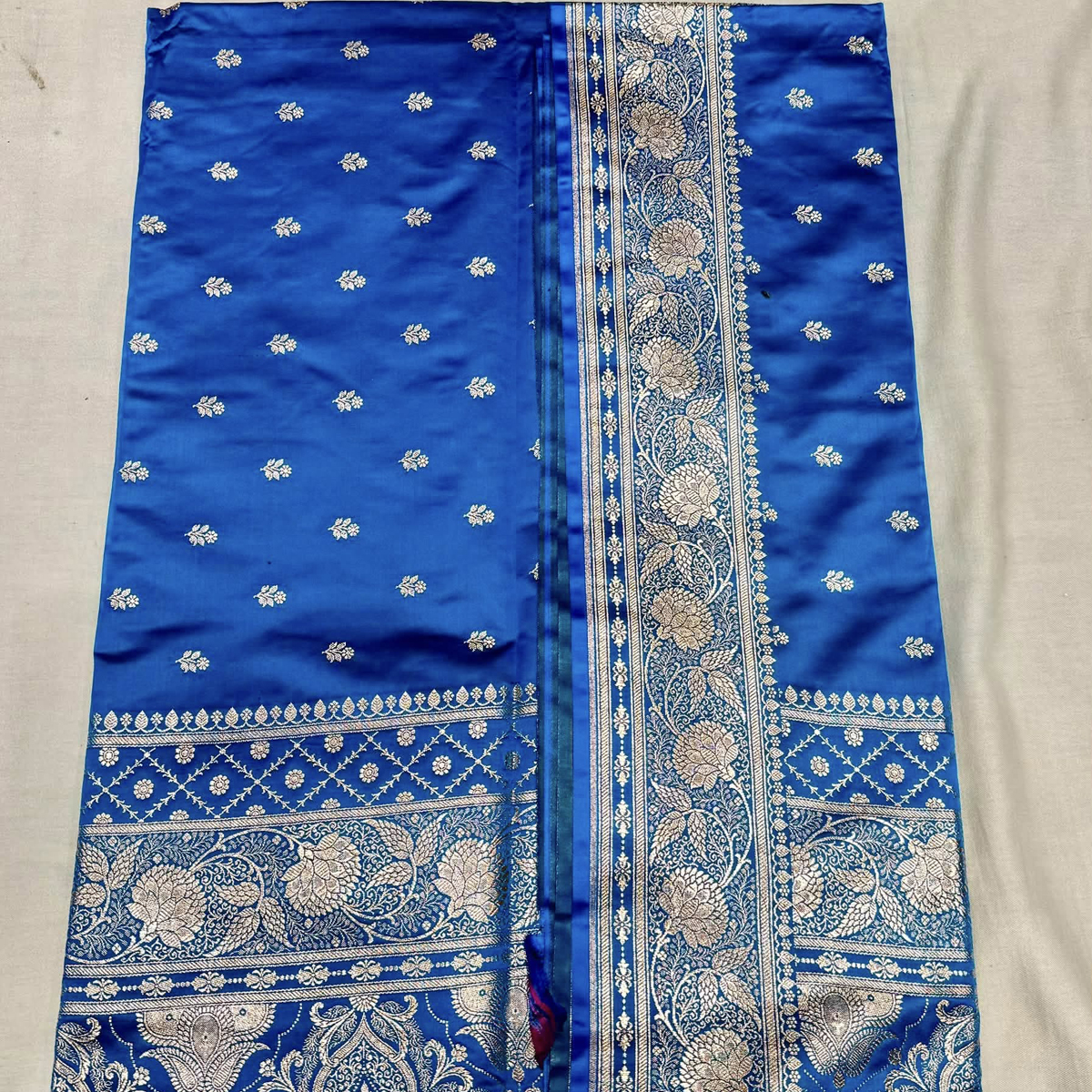 Jamdani Saree